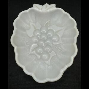 Vintage Hazel Atlas Milk Glass Grape Trinket Candy Dish 7" Beautiful Condition